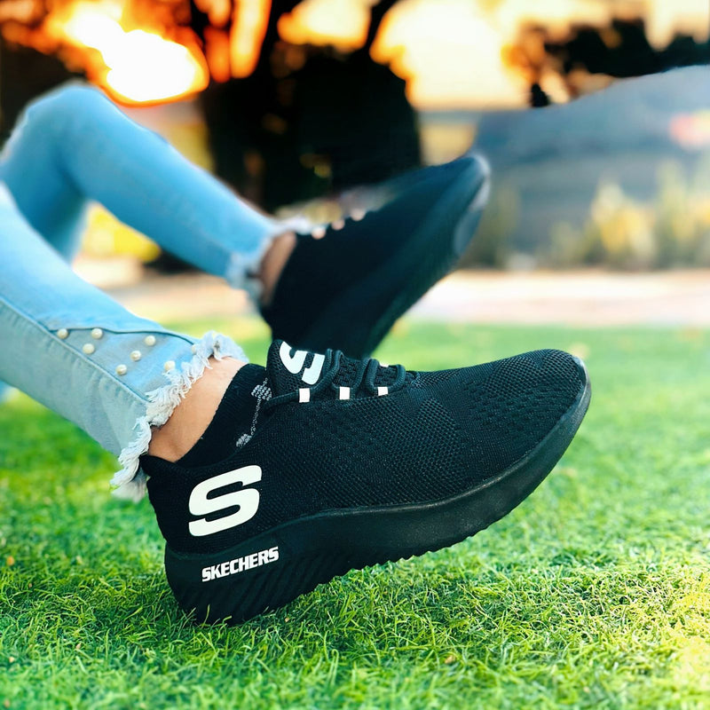 Tenis Skechers Clásico Dama